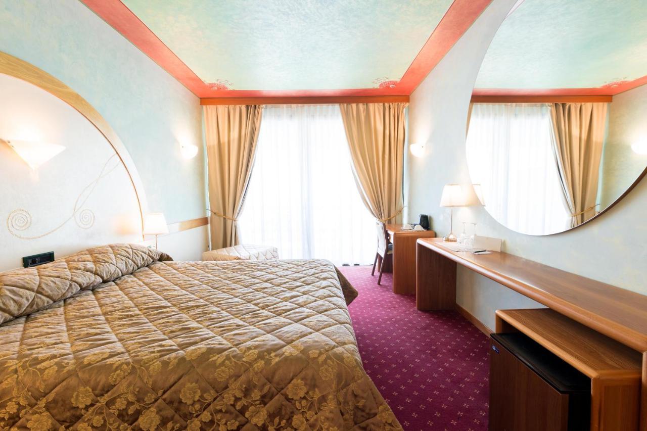 Aquila D'oro Desenzano Hotel