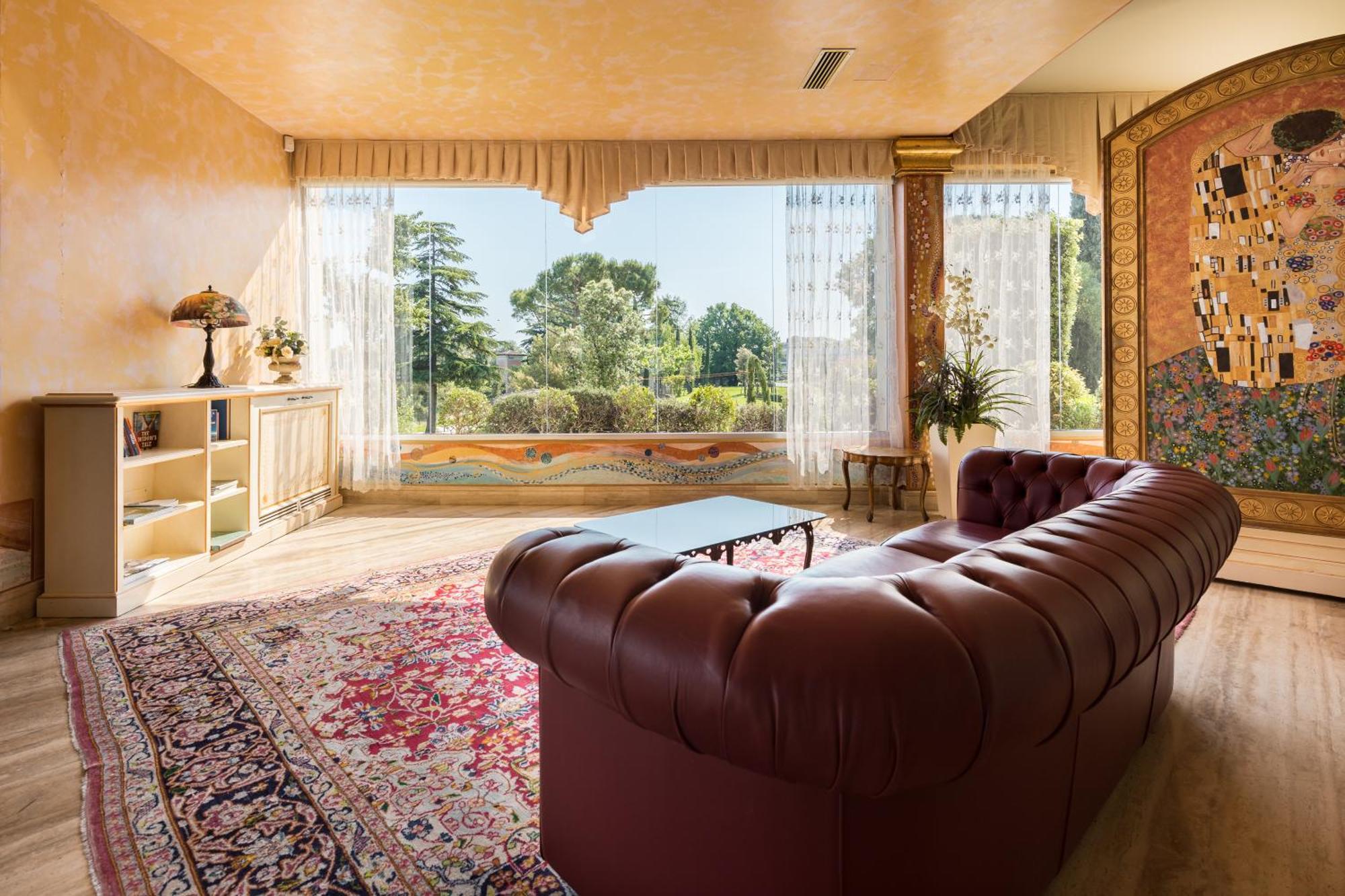 Aquila D'oro Desenzano Hotel 4*